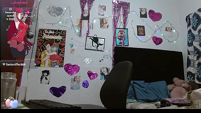 Snapshot of Saray_extrovert_ chatting on March 12, 2025, 6:07 am Saray extrovert online show from March 12, 2025, 6:07 am