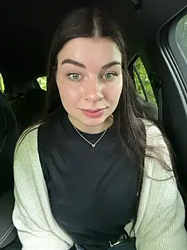 EllyNora online show from May 14, 2026, 12:56 pm