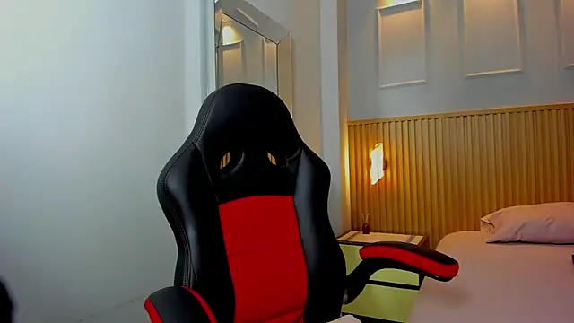 Snapshot of valery_smitd chatting on March 13, 2025, 3:11 am valery smitd online show from March 13, 2025, 3:11 am