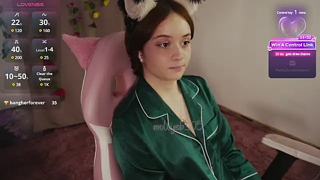 molly russell online show from February 13, 2025, 10:00 pm