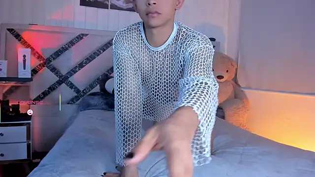 Austin connor  online show from September 13, 2025, 9:53 am