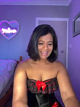 RoseMelanie online show from November 8, 2025, 8:14 am