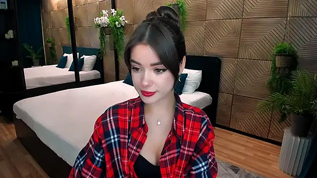 PutOnRepeat online show from November 13, 2025, 1:04 am