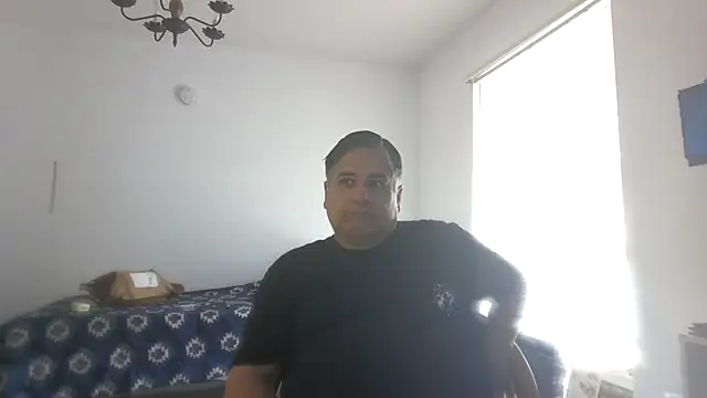 Peachestabby147 online show from December 20, 2025, 8:05 pm