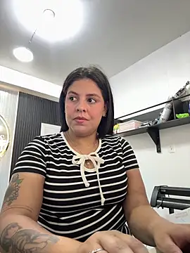 valelo online show from April 21, 2026, 1:28 pm