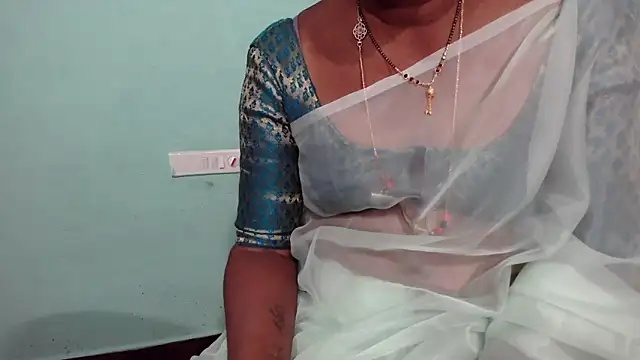 shrutitelugu69 online show from February 20, 2026, 6:26 am