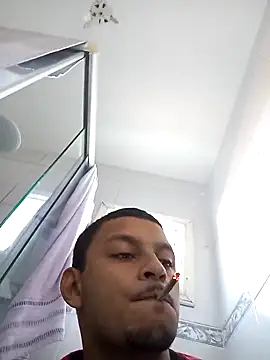 emrehliug12 online show from April 20, 2026, 2:31 pm