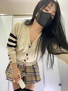 Snapshot of Asia-Lynn chatting on January 8, 2025, 10:48 am Asia-Lynn online show from January 8, 2025, 10:48 am