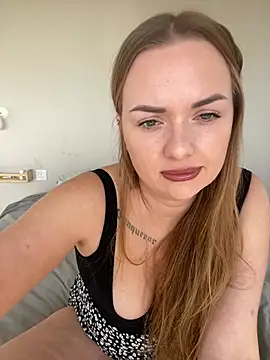 ElenaRebelle online show from January 9, 2025, 9:06 am