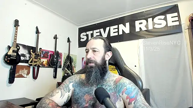 StevenRiseNYC online show from November 3, 2025, 1:23 pm