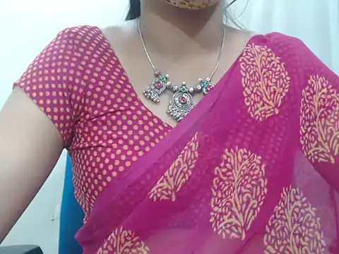 Snapshot of Lovely_Siri_23 chatting on February 9, 2026, 6:39 am Lovely Siri 23 online show from February 9, 2026, 6:39 am