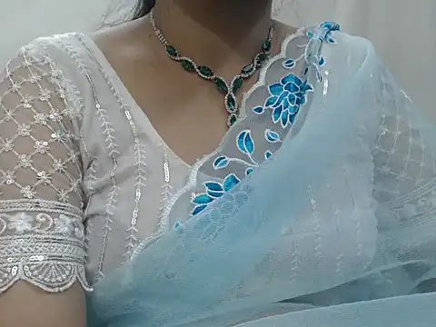 Snapshot of Lovely_Siri_23 chatting on February 10, 2026, 5:33 am Lovely Siri 23 online show from February 10, 2026, 5:33 am