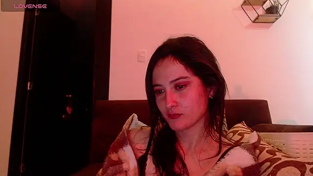 Snapshot of AlissonnFoxx chatting on January 17, 2025, 6:15 am AlissonnFoxx online show from January 17, 2025, 6:15 am