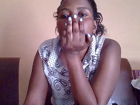 sweetbabra1 online show from November 25, 2025, 1:11 pm