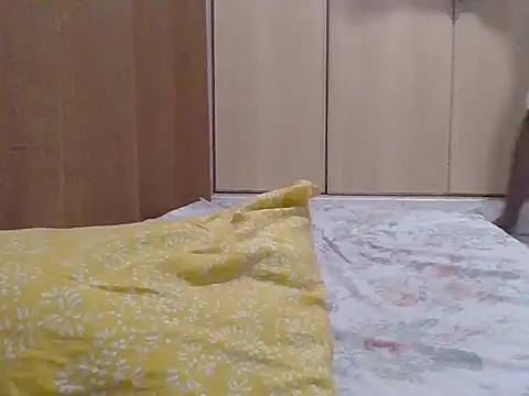 sweet-fancy online show from January 5, 2026, 5:27 pm