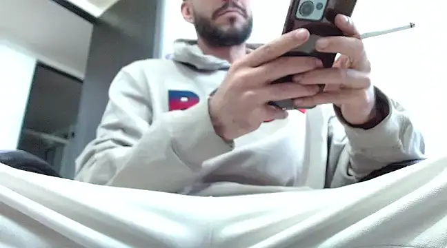 Snapshot of Money_For_masterCody chatting on January 28, 2025, 4:19 pm Money For masterCody online show from January 28, 2025, 4:19 pm