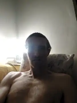 Zingan1983 online show from December 19, 2025, 8:10 am