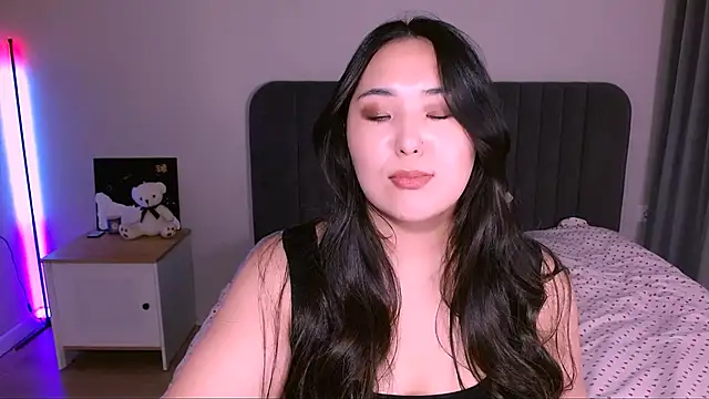 monabooty online show from November 21, 2025, 11:31 am