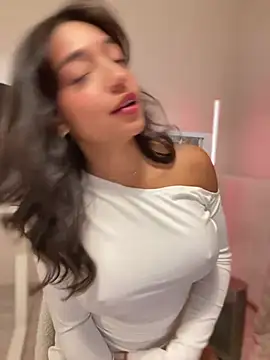 Bellafr online show from March 1, 2026, 6:21 pm