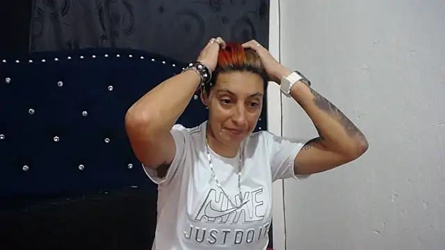 Snapshot of anyu1306 chatting on December 10, 2024, 11:51 pm anyu1306 online show from December 10, 2024, 11:51 pm