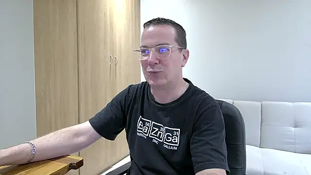 BrettJ81 online show from March 6, 2025, 3:13 pm