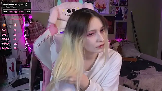 Evie Ro online show from January 10, 2025, 4:54 am