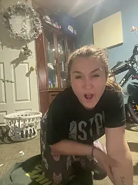 Snapshot of Addicted_Channel chatting on January 19, 2025, 11:10 pm Addicted Channel online show from January 19, 2025, 11:10 pm