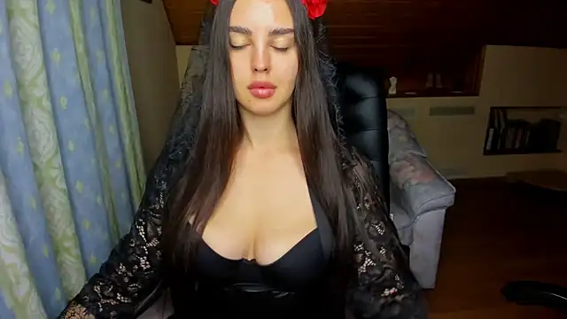 Snapshot of Yummy_Kate chatting on October 31, 2025, 6:58 am Yummy Kate online show from October 31, 2025, 6:58 am