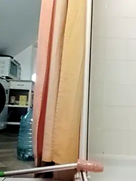 JOHANNA9MOI02 online show from January 14, 2026, 12:33 pm