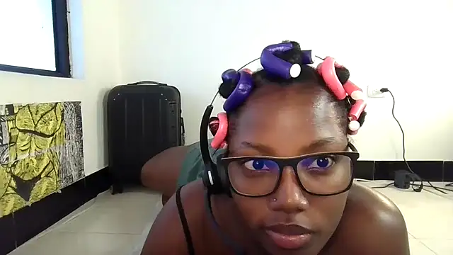 Snapshot of Ashaichious chatting on November 13, 2025, 8:08 pm Ashaichious online show from November 13, 2025, 8:08 pm