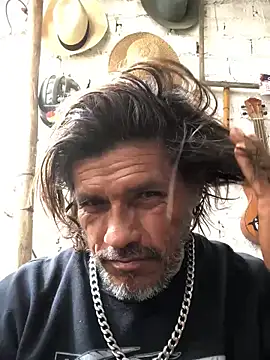 kvr27 online show from October 24, 2025, 8:05 pm