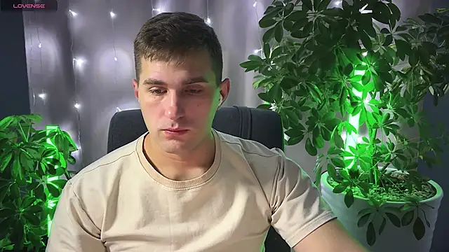 Sweeet  boy online show from February 22, 2025, 4:40 am