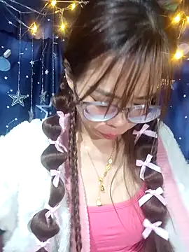 Snapshot of __Mai-love19__ chatting on February 3, 2026, 2:53 am Mai-love19 online show from February 3, 2026, 2:53 am