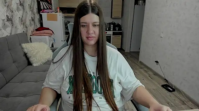 Lis Kollen online show from December 1, 2025, 1:49 pm