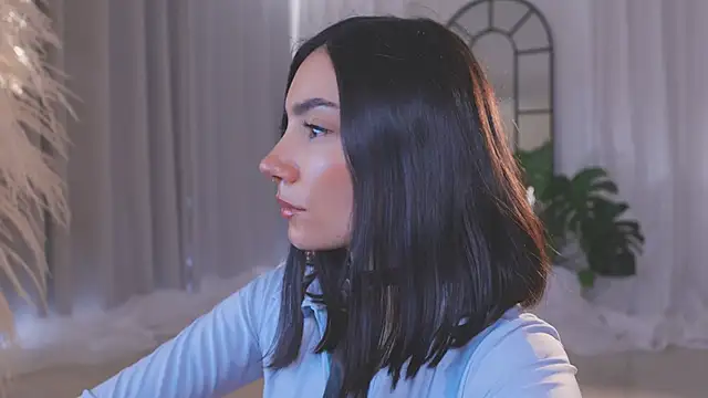 AmyArmstrong online show from November 22, 2025, 10:20 pm