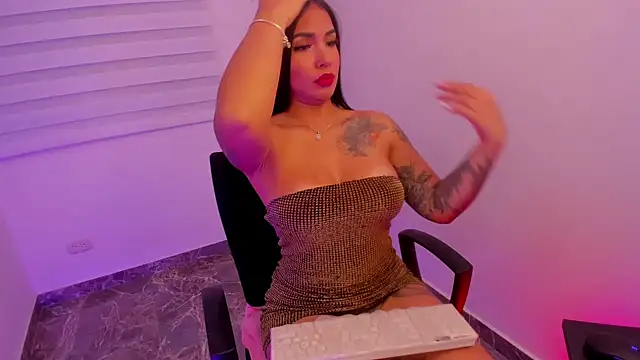 Gypsie velvet1 online show from November 18, 2025, 9:08 pm