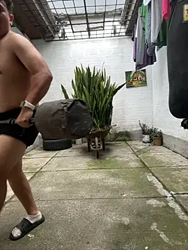 oliver price1 online show from October 29, 2025, 7:37 pm