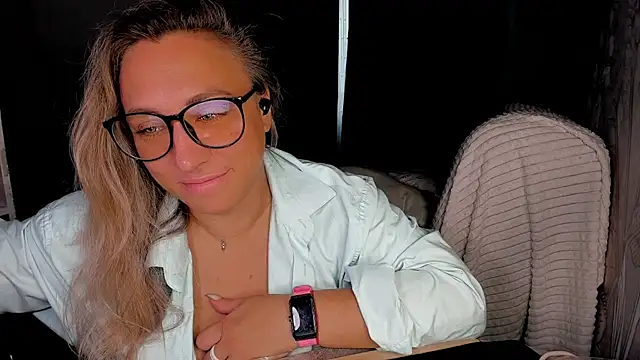 Snapshot of CumOnMy_Tits chatting on September 22, 2025, 12:34 am CumOnMy Tits online show from September 22, 2025, 12:34 am