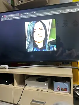 Snapshot of GeilerBull chatting on January 24, 2025, 3:32 am GeilerBull online show from January 24, 2025, 3:32 am