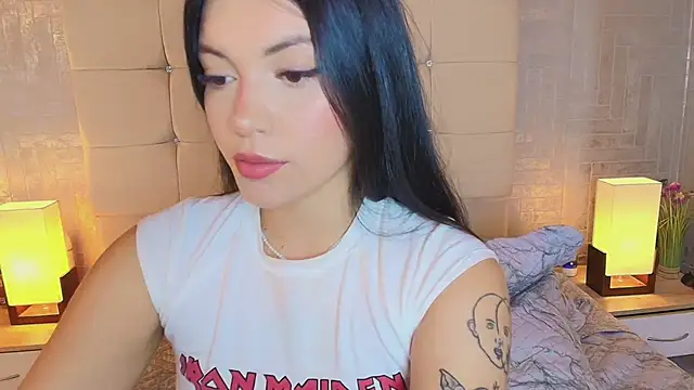 Snapshot of Baby_Venuss chatting on January 14, 2025, 6:13 am Baby Venuss online show from January 14, 2025, 6:13 am