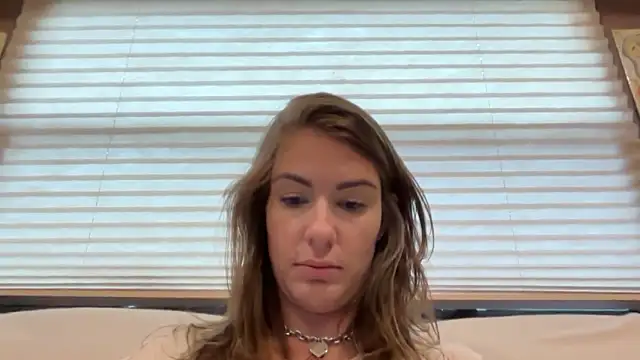 Snapshot of Milfywaysx chatting on September 25, 2025, 8:23 pm Milfywaysx online show from September 25, 2025, 8:23 pm