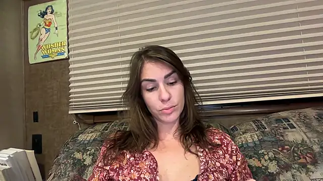 Snapshot of Milfywaysx chatting on October 7, 2025, 12:30 am Milfywaysx online show from October 7, 2025, 12:30 am