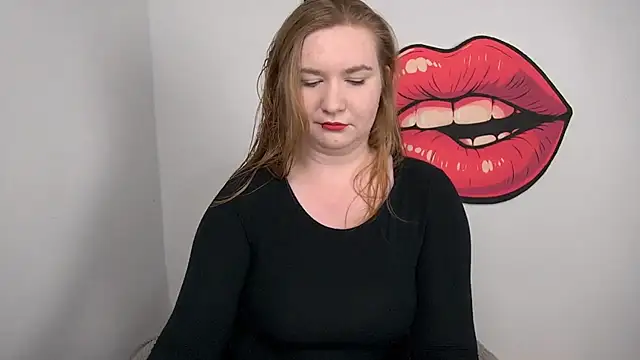 LaraDream online show from November 15, 2025, 4:14 pm