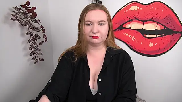 LaraDream online show from March 7, 2026, 4:48 pm