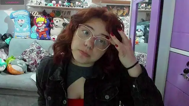 soficammy online show from December 6, 2024, 10:19 pm