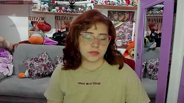 soficammy online show from December 12, 2024, 7:59 pm