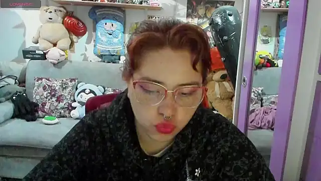 soficammy online show from January 25, 2025, 8:21 pm