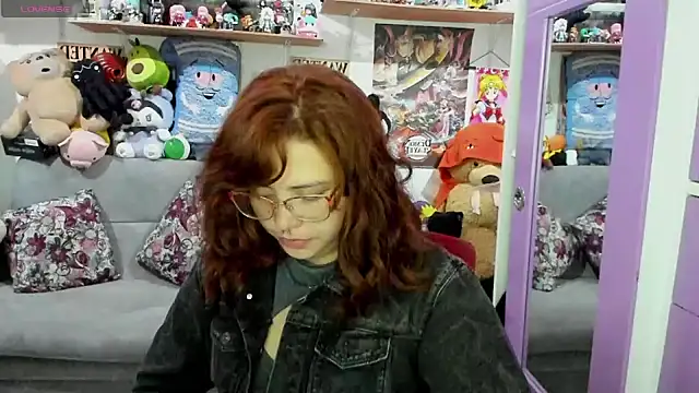 soficammy online show from January 28, 2025, 1:39 am