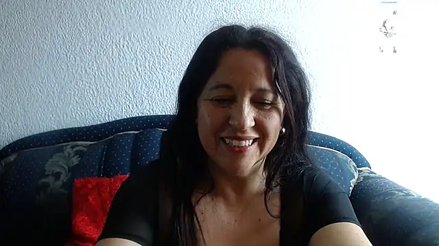 valeriapinter online show from February 6, 2026, 2:53 pm