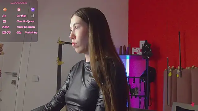 Snapshot of SweetySonya chatting on April 3, 2026, 1:47 am SweetySonya online show from April 3, 2026, 1:47 am